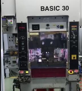 高速夾式香蕉污视频下载衝壓視頻